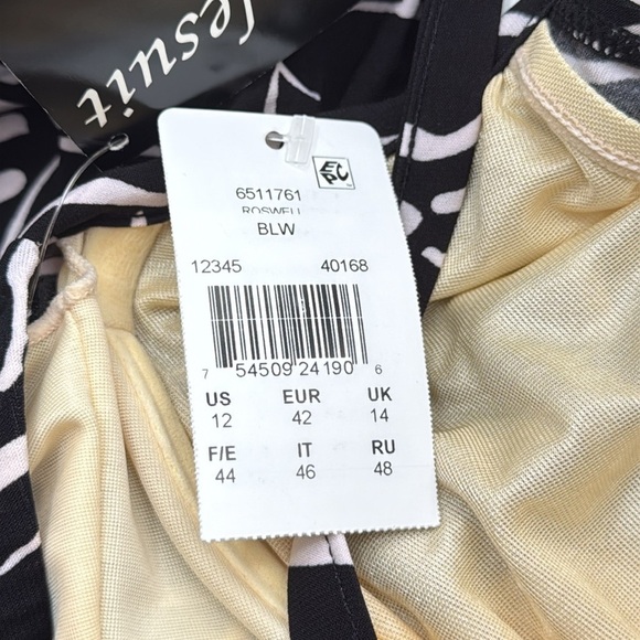 NWT Miraclesuit Savannah Roswell Floral Black and White Tankini Top Size 12 - Picture 8 of 10